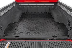 Nissan Frontier Bed Mat - 5' Bed - Rough Country - RC Logo - '05-'24